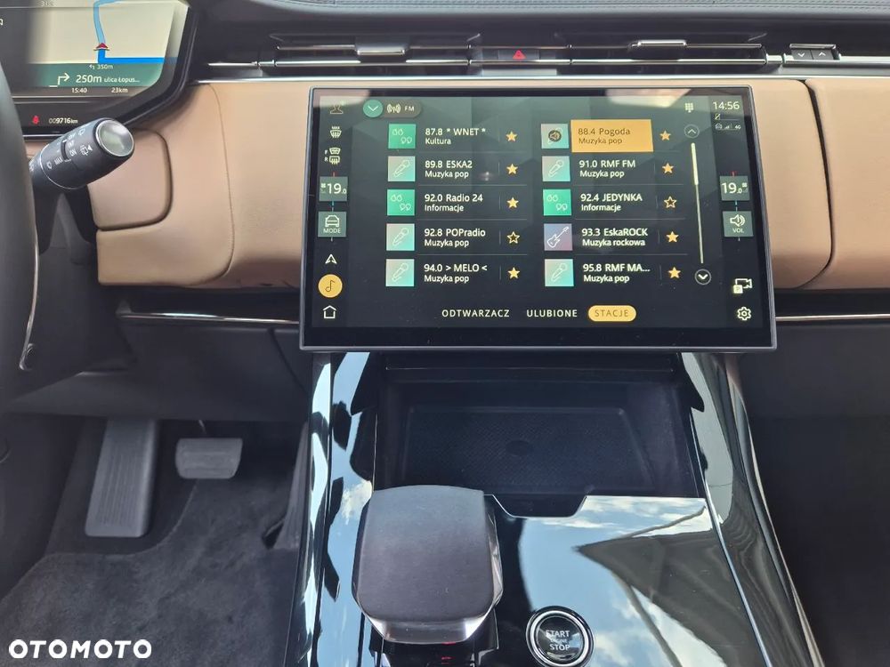 Land Rover Range Rover Sport D300 SE - 14