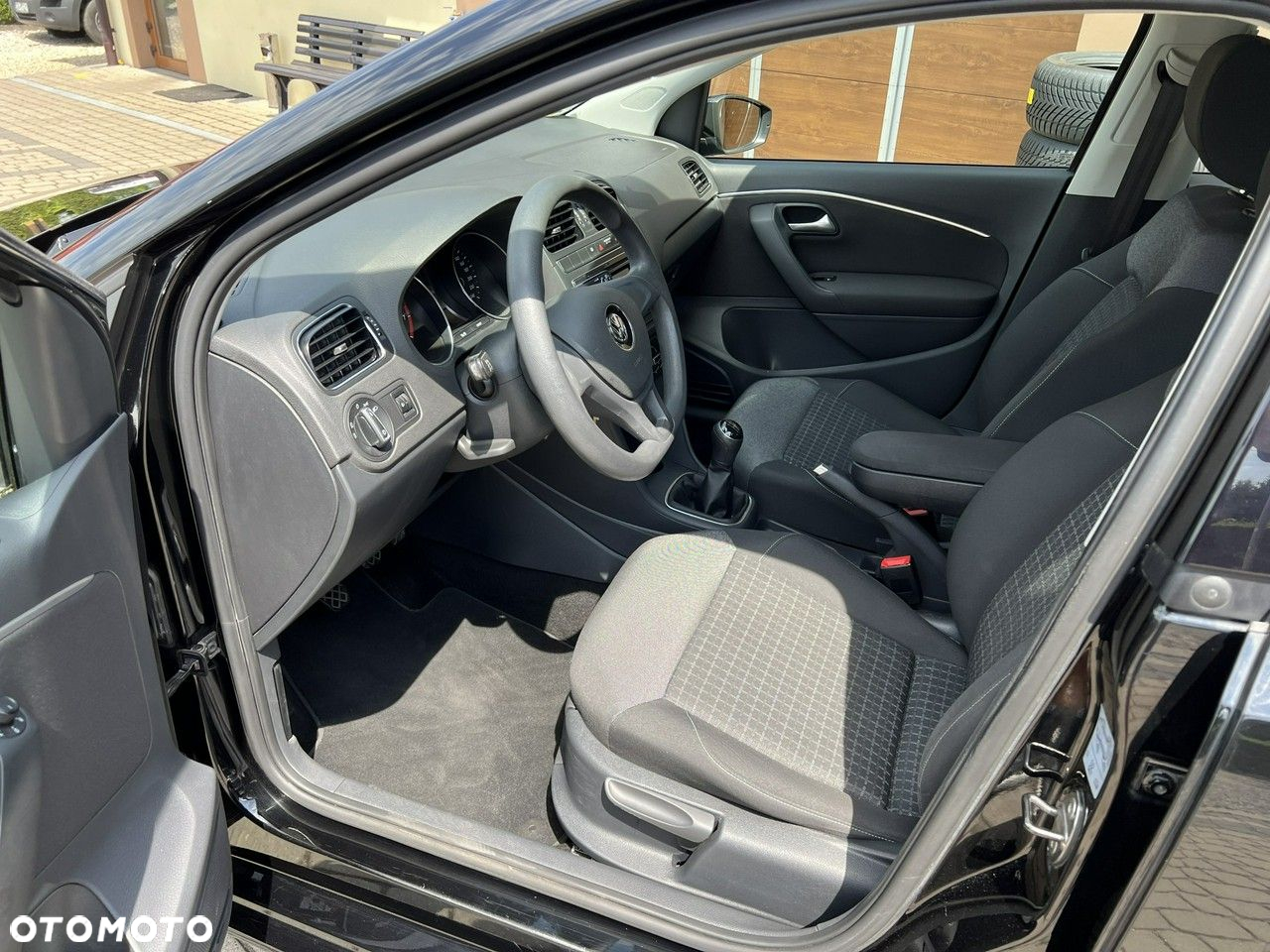 Volkswagen Polo - 16