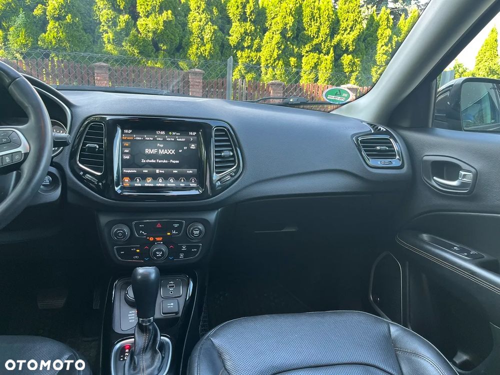 Jeep Compass 2.0 MJD Limited 4WD S&S - 27
