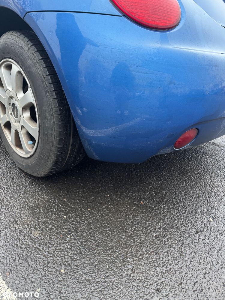 Volkswagen New Beetle - 12