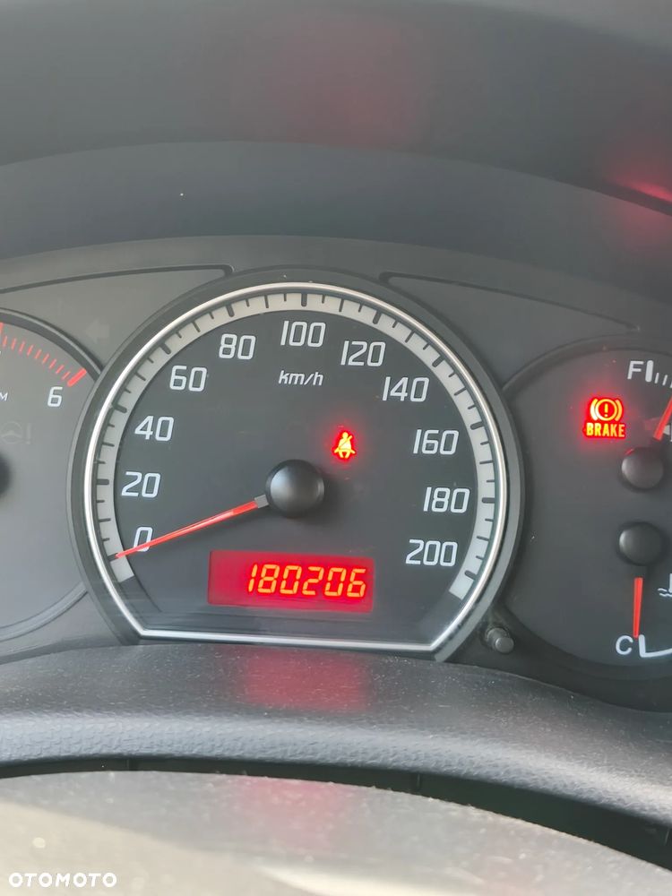 Suzuki Swift - 9