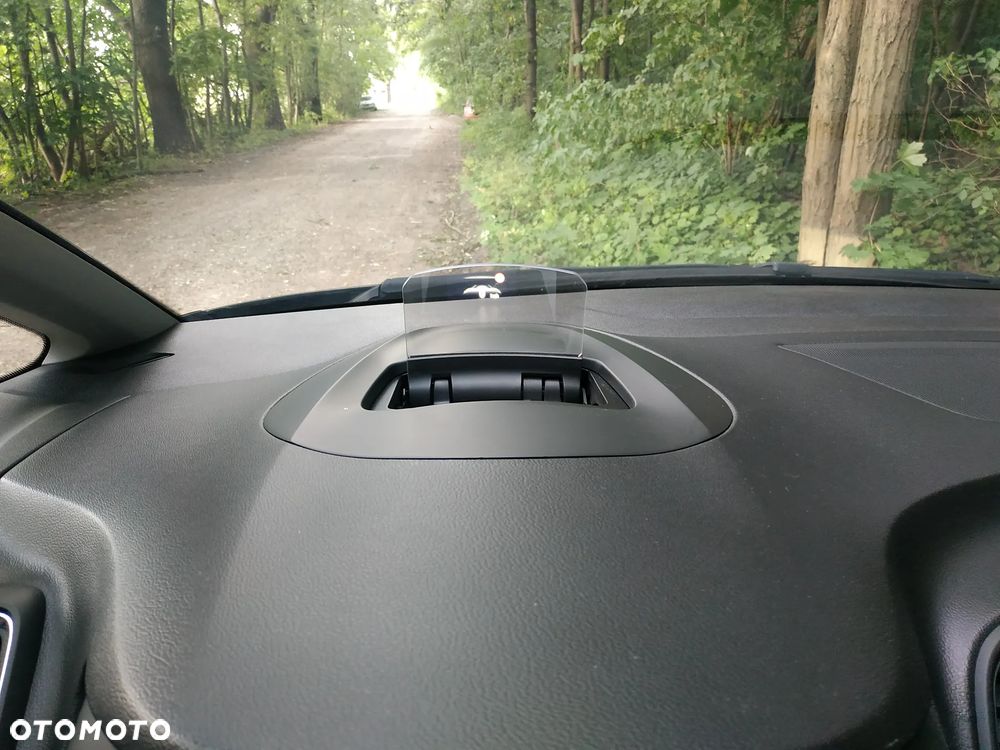 Renault Scenic TCe 140 GPF EDC BOSE EDITION - 8