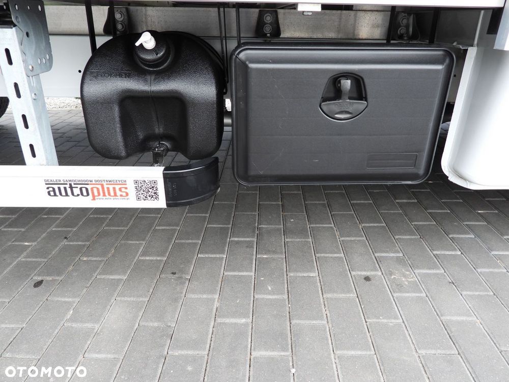 Renault MASTER PLANDEKA 10 PALET WEBASTO TEMPOMAT NAWIGACJA LEDY PNEUMATYKA KLIMATYZACJA  165KM - 24