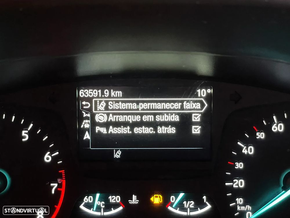 Ford Fiesta 1.0 EcoBoost S&S ST-LINE - 14