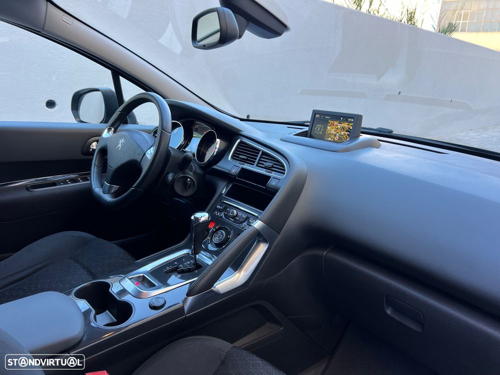 Peugeot 3008 1.6 BlueHDi Style EAT6 - 25