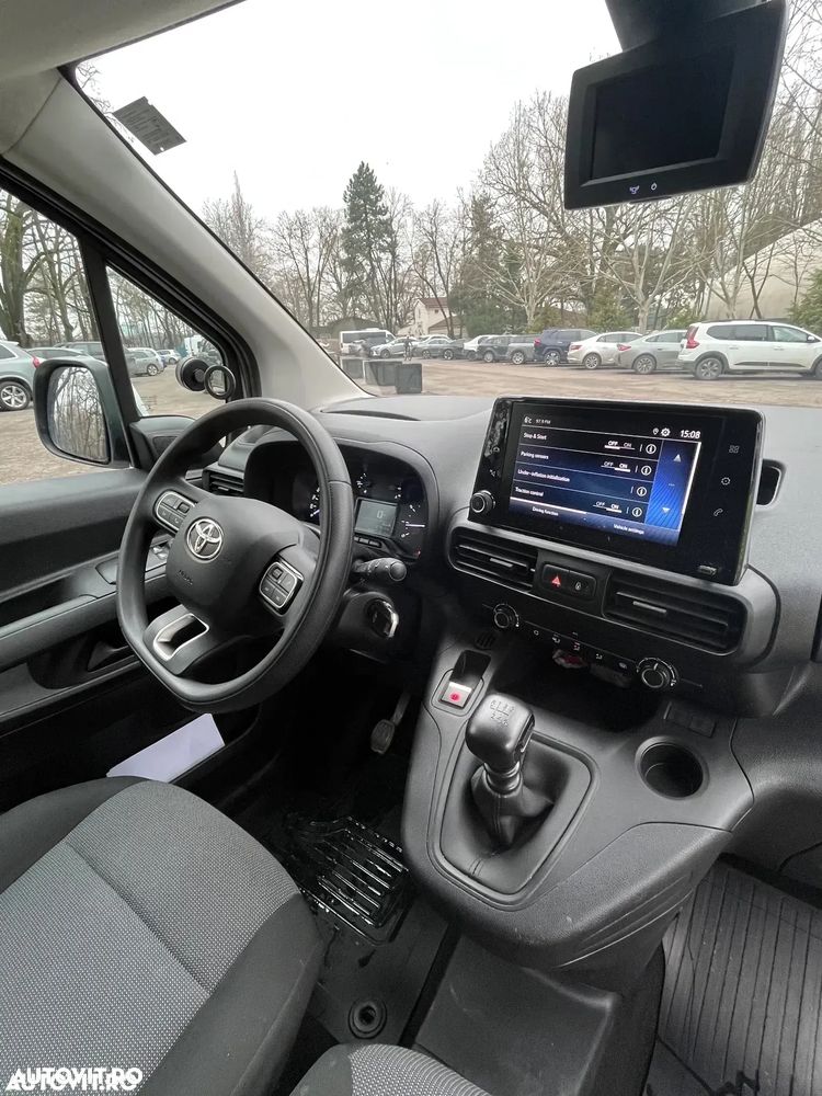 Toyota Proace 1.5 D-4D L1 Lounge - 10