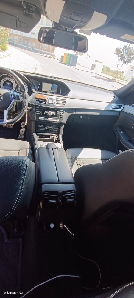 Mercedes-Benz E 300 - 10
