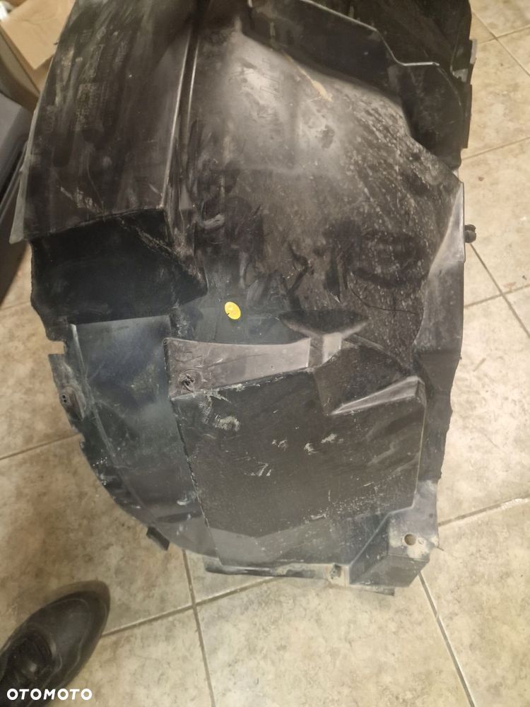 nadkole dacia duster ii 638407860r - 2