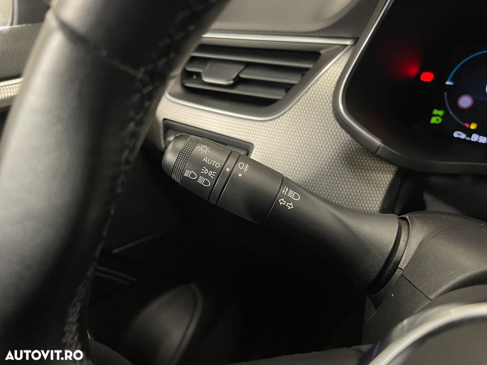 Renault Arkana E-TECH Hybrid 145 Techno - 25