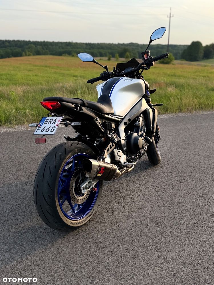 Yamaha MT - 6