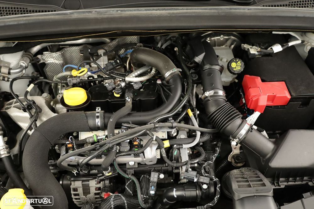 Renault Captur 1.0 TCe Techno Bi-Fuel - 26