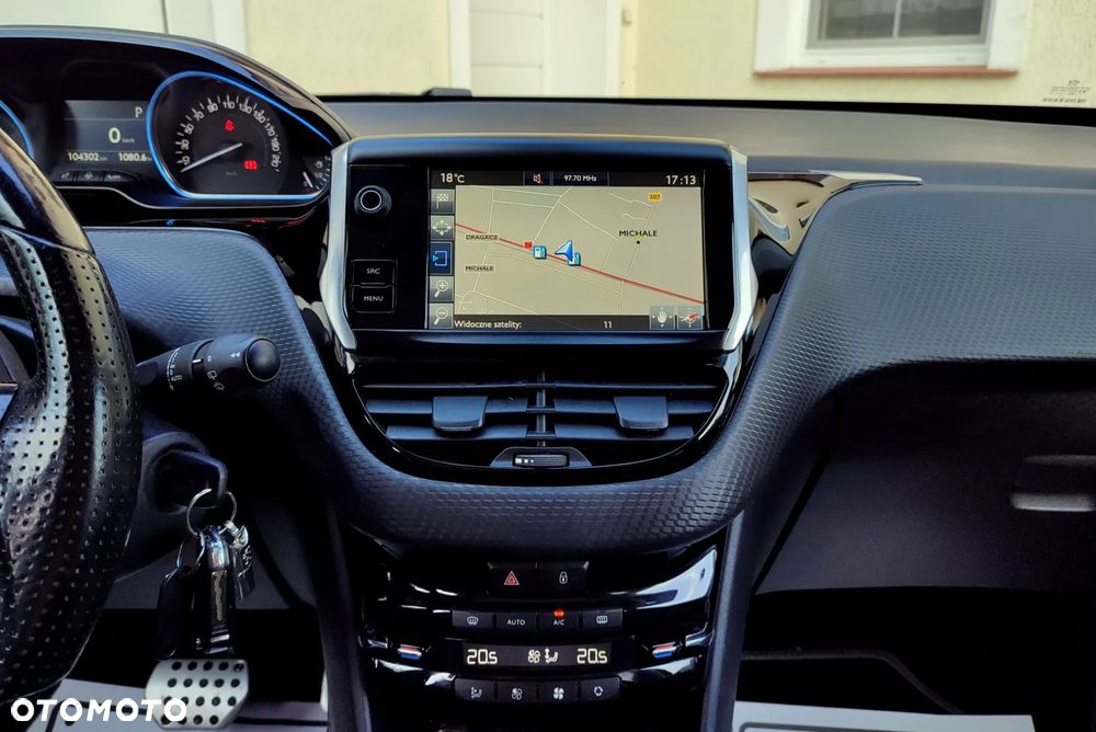 Peugeot 2008 PureTech 110 Stop&Start EAT6 Crossway - 10