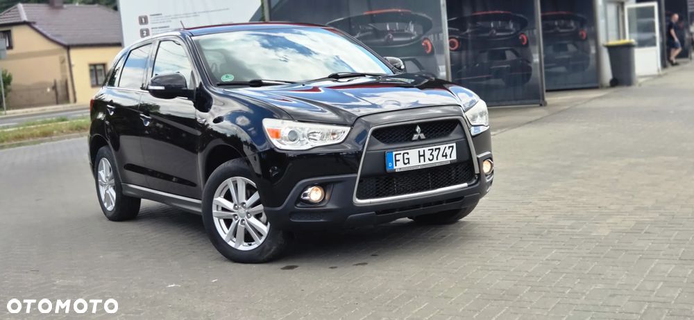 Mitsubishi ASX 1.8 DI-D 2WD Instyle - 18