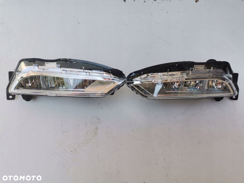Seat Leon Fr III Lift 2017- Halogen Led Oryginał Nowy 5F0941702 5F0941701 - 1