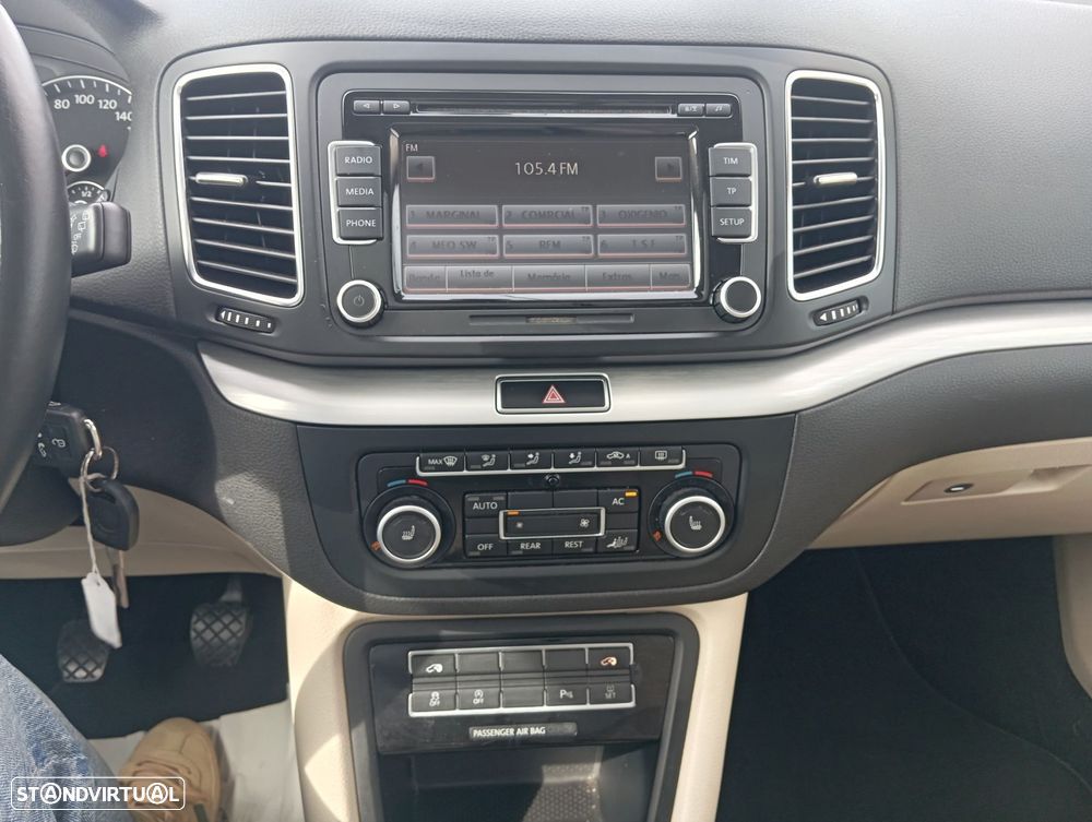 VW Sharan 2.0 TDI Highline - 10