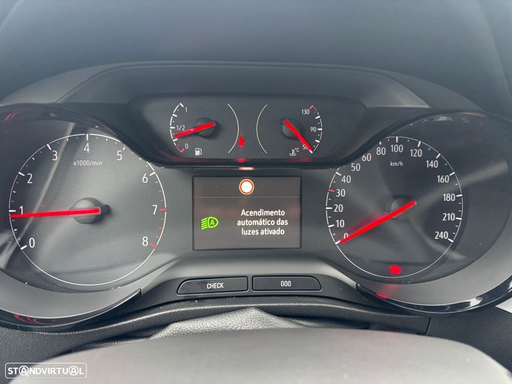 Opel Crossland X 1.2 T 2020 - 31