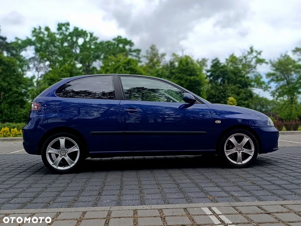 Seat Ibiza 1.4 16V Sport - 5