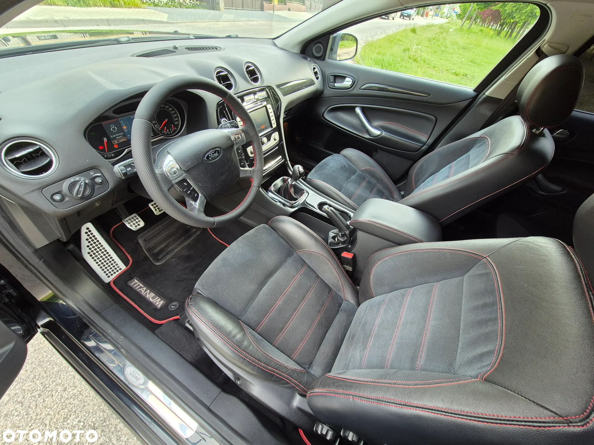 Ford Mondeo 2.5 Titanium S - 6