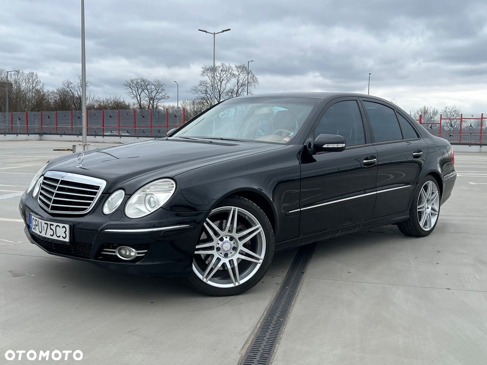 Mercedes-Benz Klasa E 500 4-Matic Avantgarde - 9