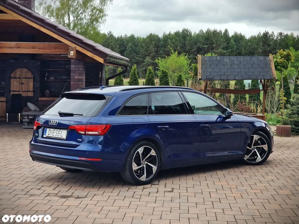 Audi A4 Avant 2.0 TDI - 17