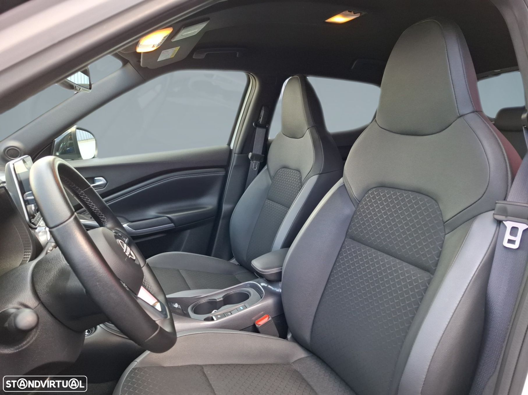 Nissan Juke 1.6 Hybrid N-Design Silver - 5