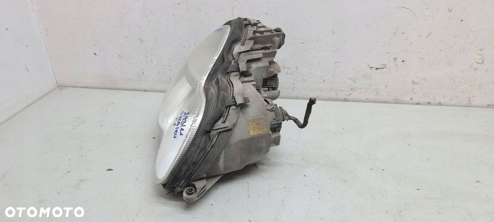 mercedes c klasa w203 00 – lampa prawa reflektor eu - 2