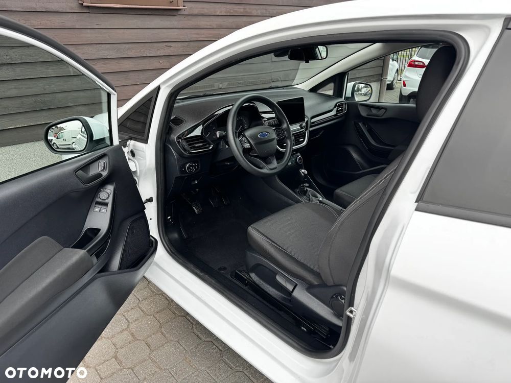 Ford Fiesta - 13
