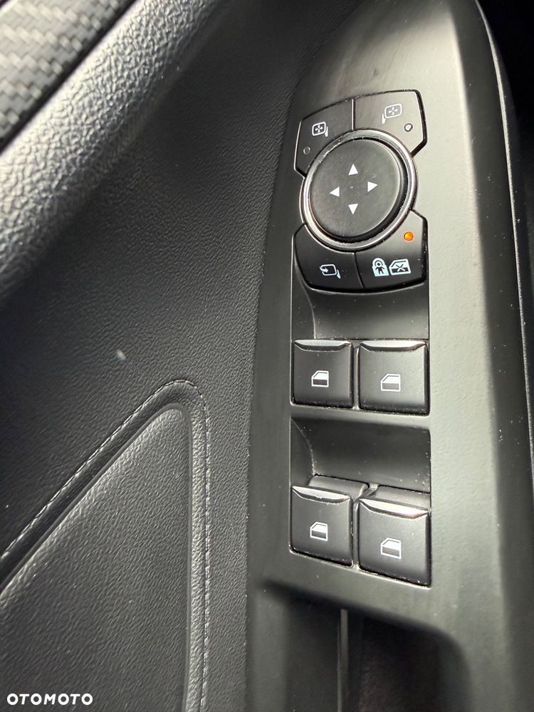 Ford Focus 1.5 EcoBoost STart-Stopp-System ST-LINE - 32