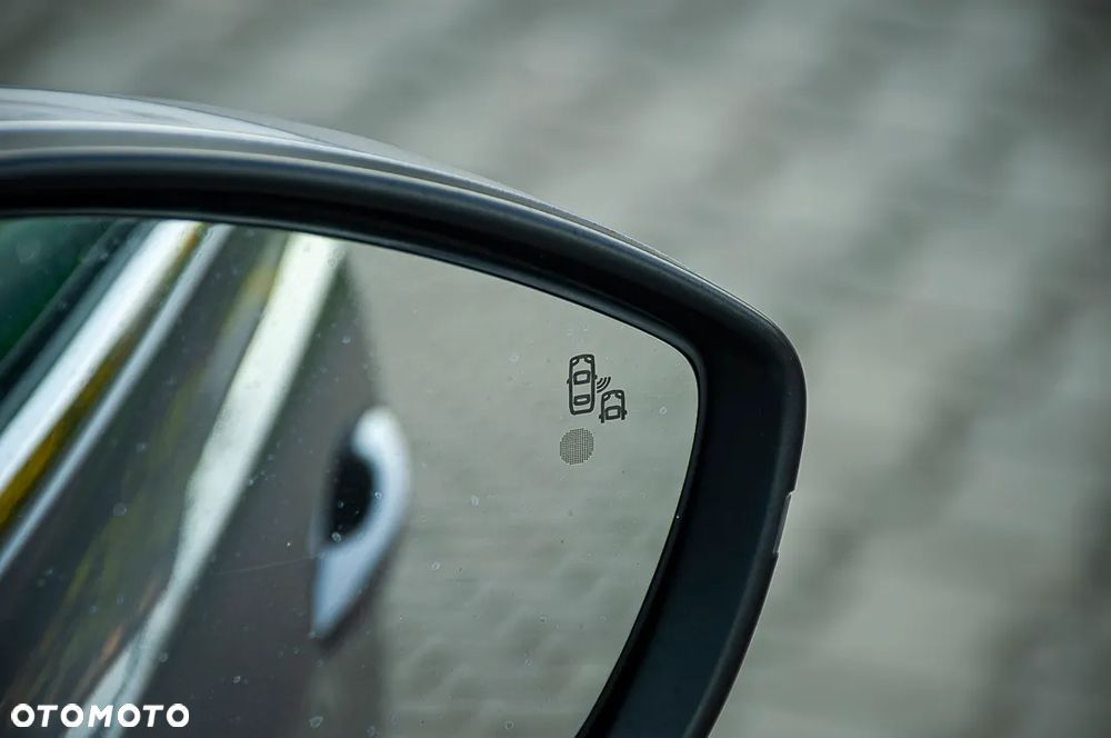 Peugeot 308 BlueHDi 150 EAT6 Stop & Start Allure - 8