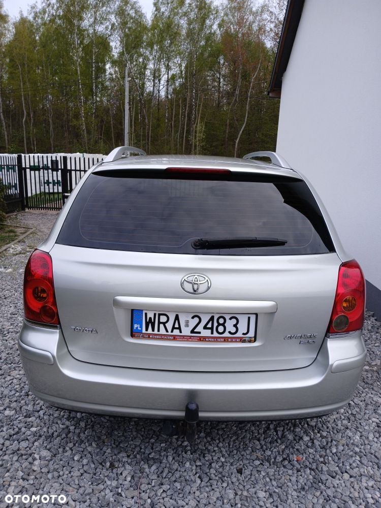 Toyota Avensis - 3