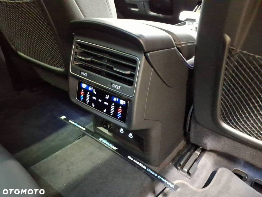 Audi Q8 - 8