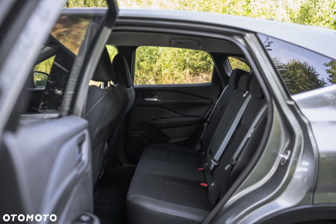 Nissan Qashqai - 26