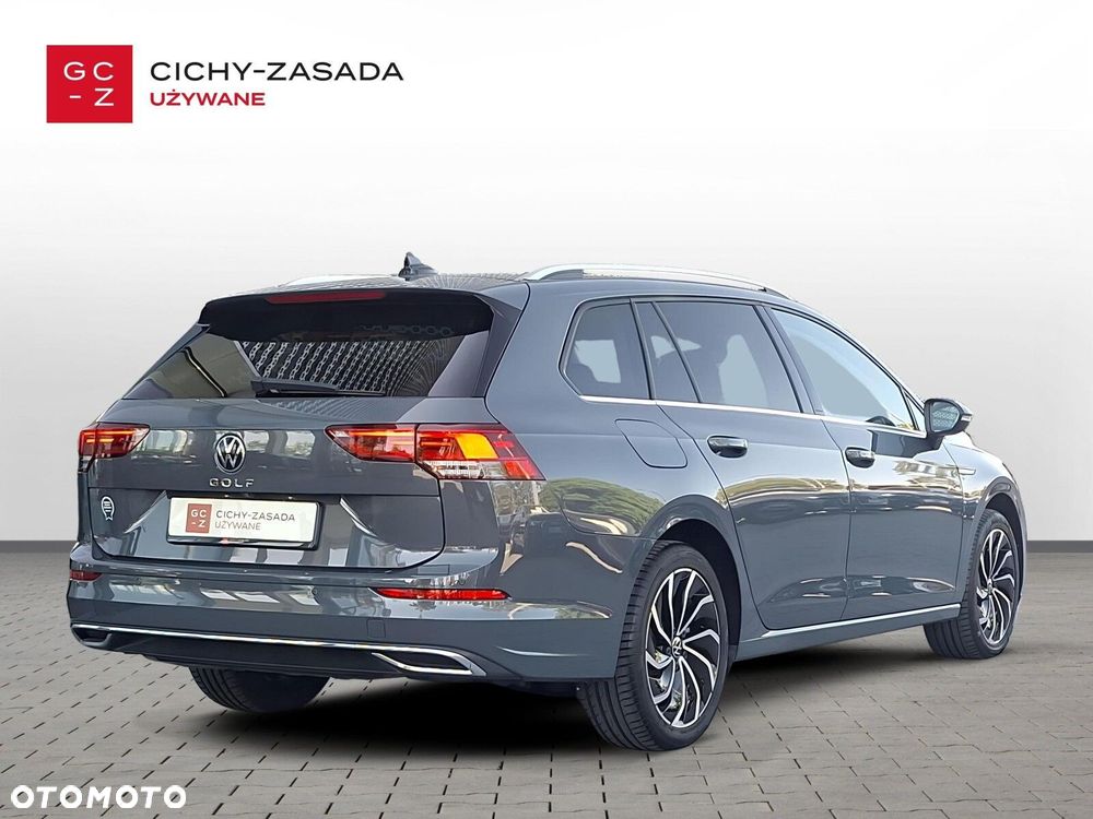 Volkswagen Golf - 3