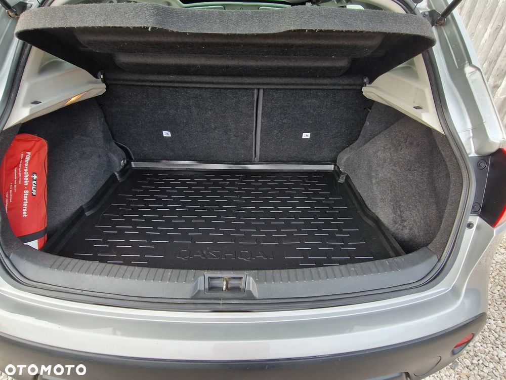 Nissan Qashqai - 22