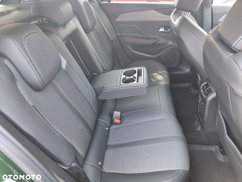 Peugeot 308 1.2 PureTech Allure Pack S&S - 24