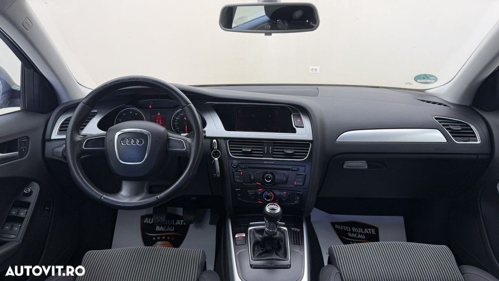 Audi A4 Limuzina - 8