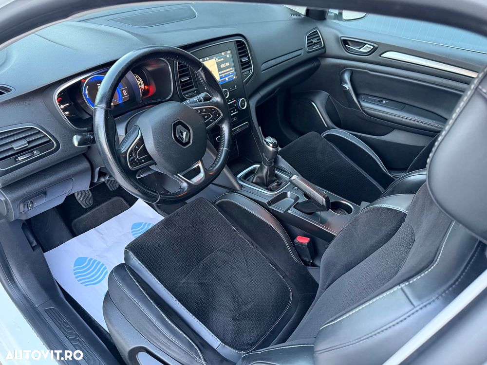 Renault Megane - 7