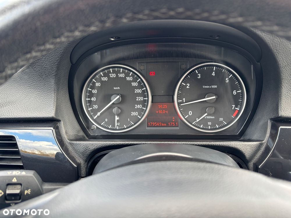 BMW Seria 3 - 12