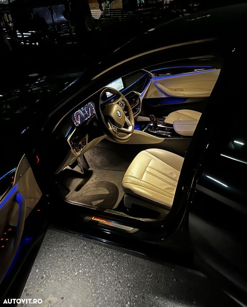 BMW Seria 5 520d Aut. Luxury Line - 3