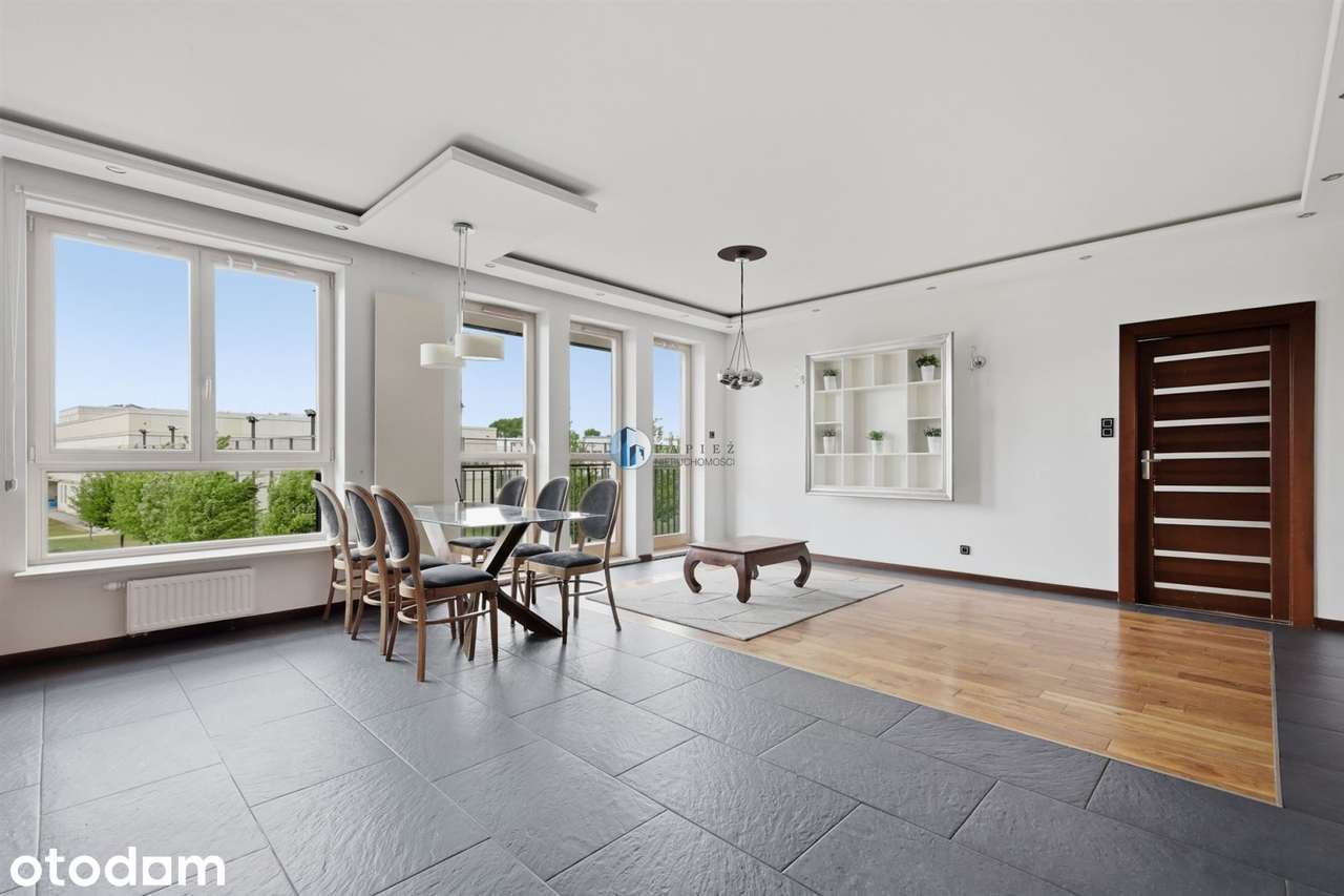 przestronny apartament z miejscem postojowym