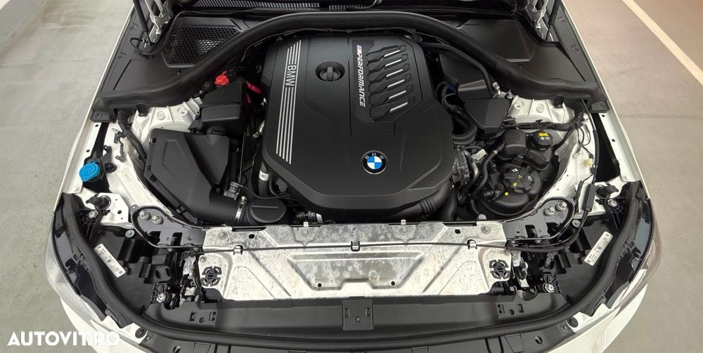 BMW M2 M240i xDrive AT - 7