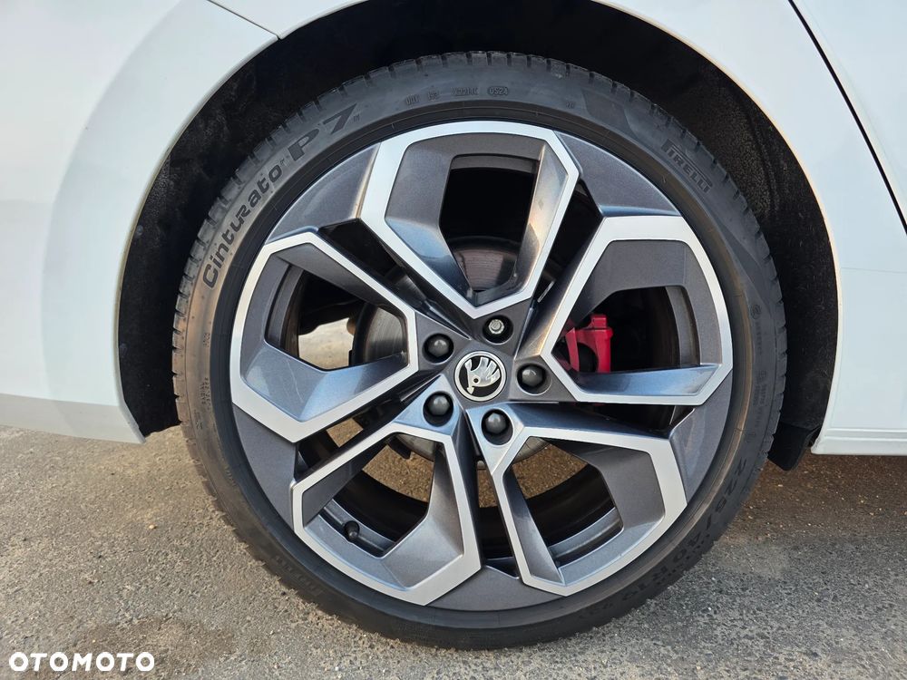 Skoda Octavia 2.0 TDI 4x4 RS DSG - 21