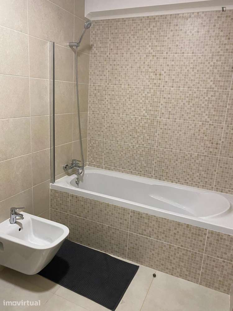 Apartamento com 1 quartos - localizado em Portimao - Grande imagem: 4/16
