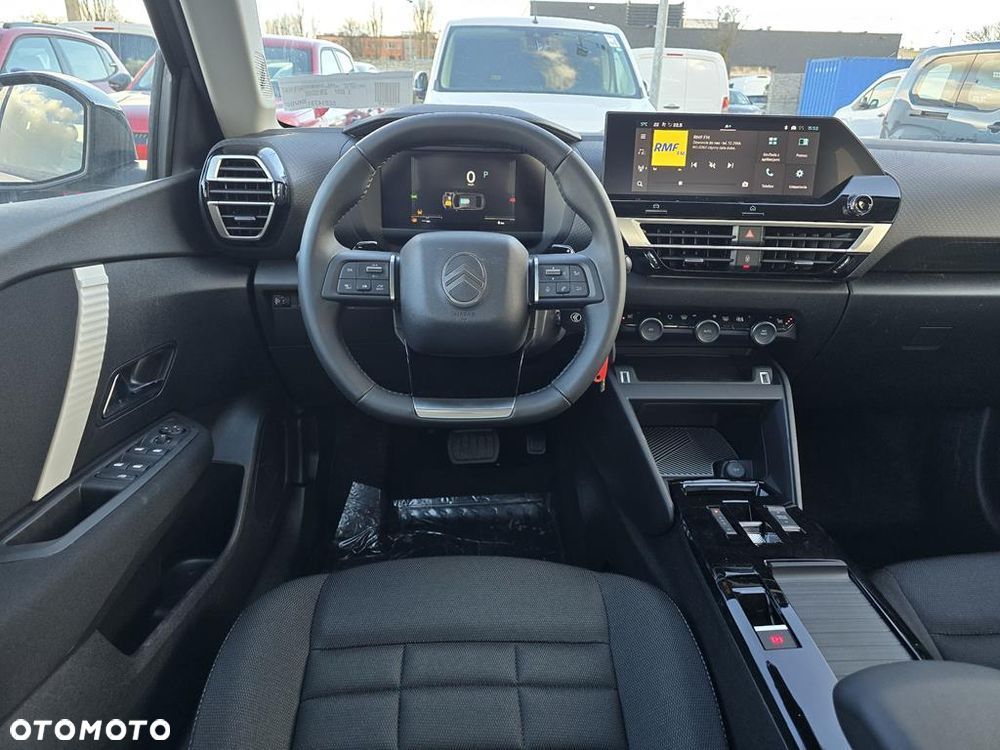 Citroën C4X 1.2 mHEV Plus eDCT6 - 12