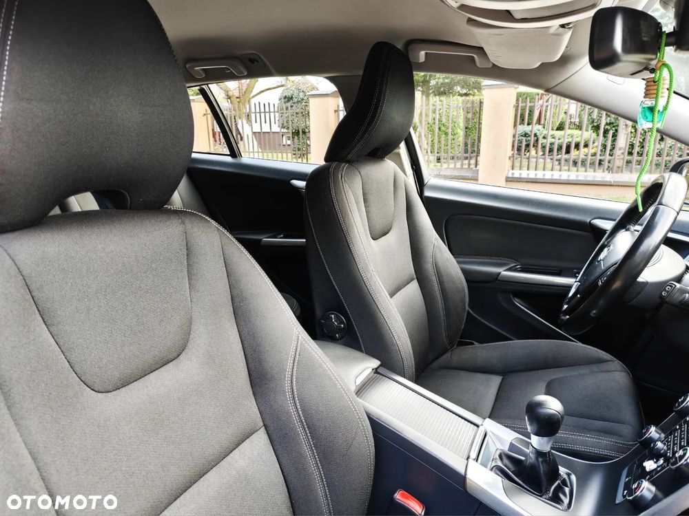 Volvo V60 D2 - 23