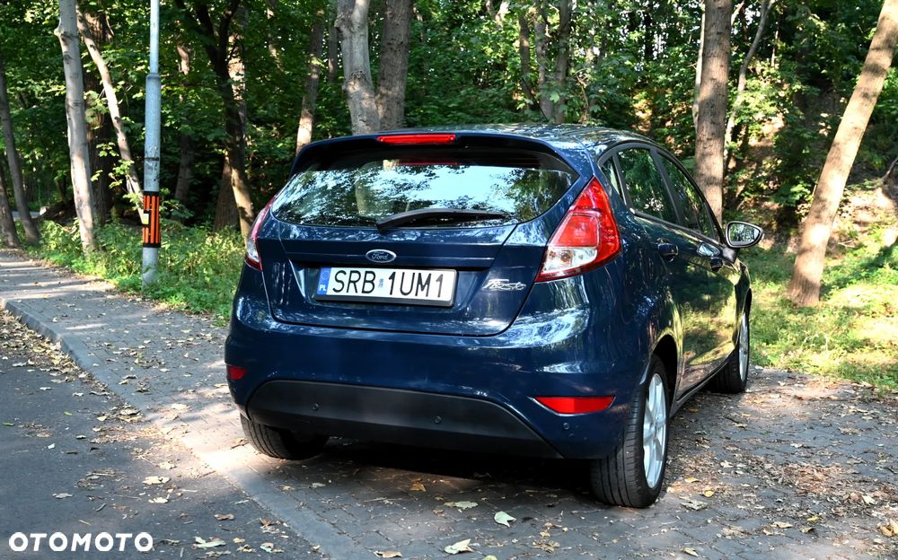 Ford Fiesta - 17
