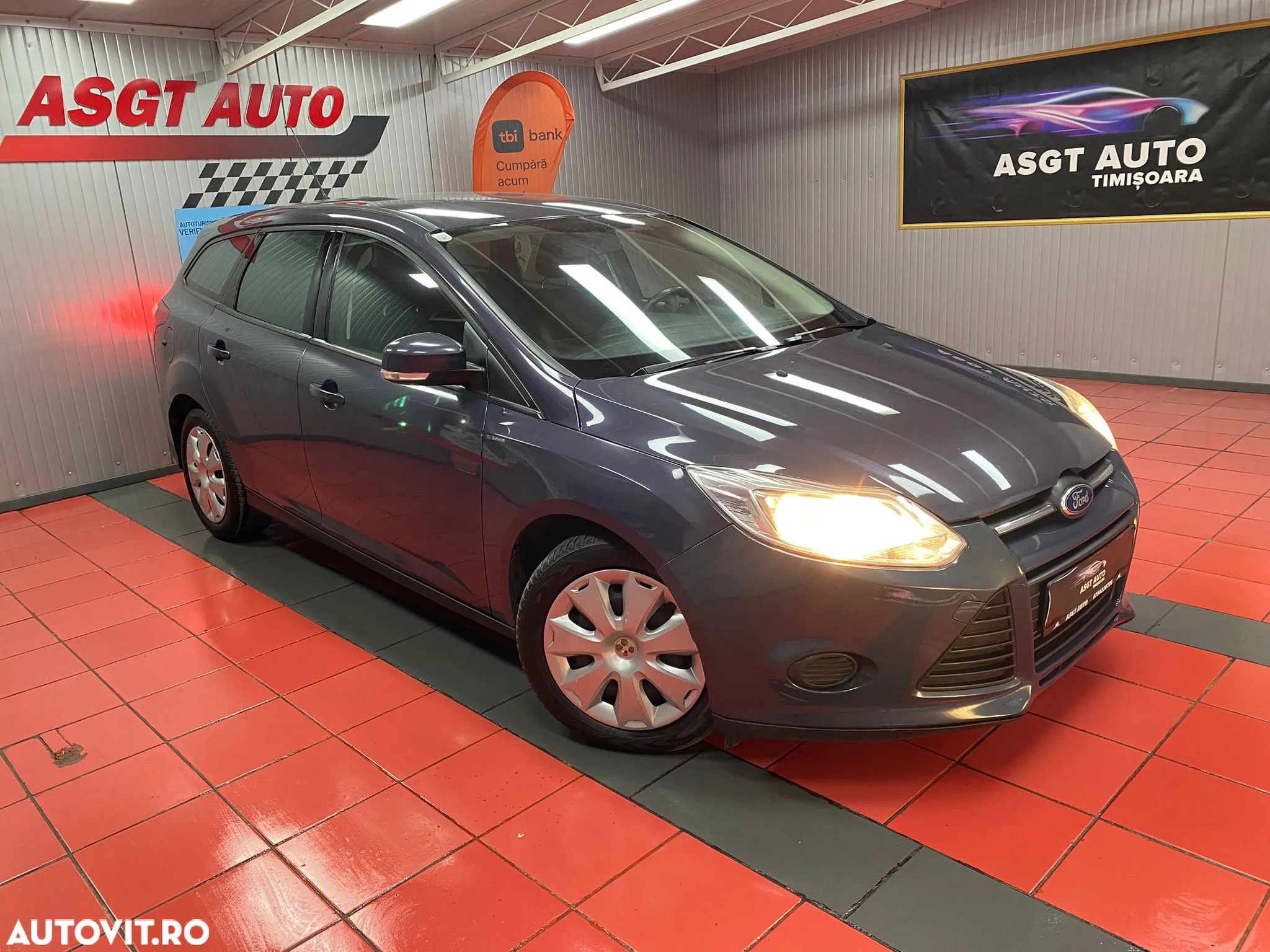 Ford Focus - 3