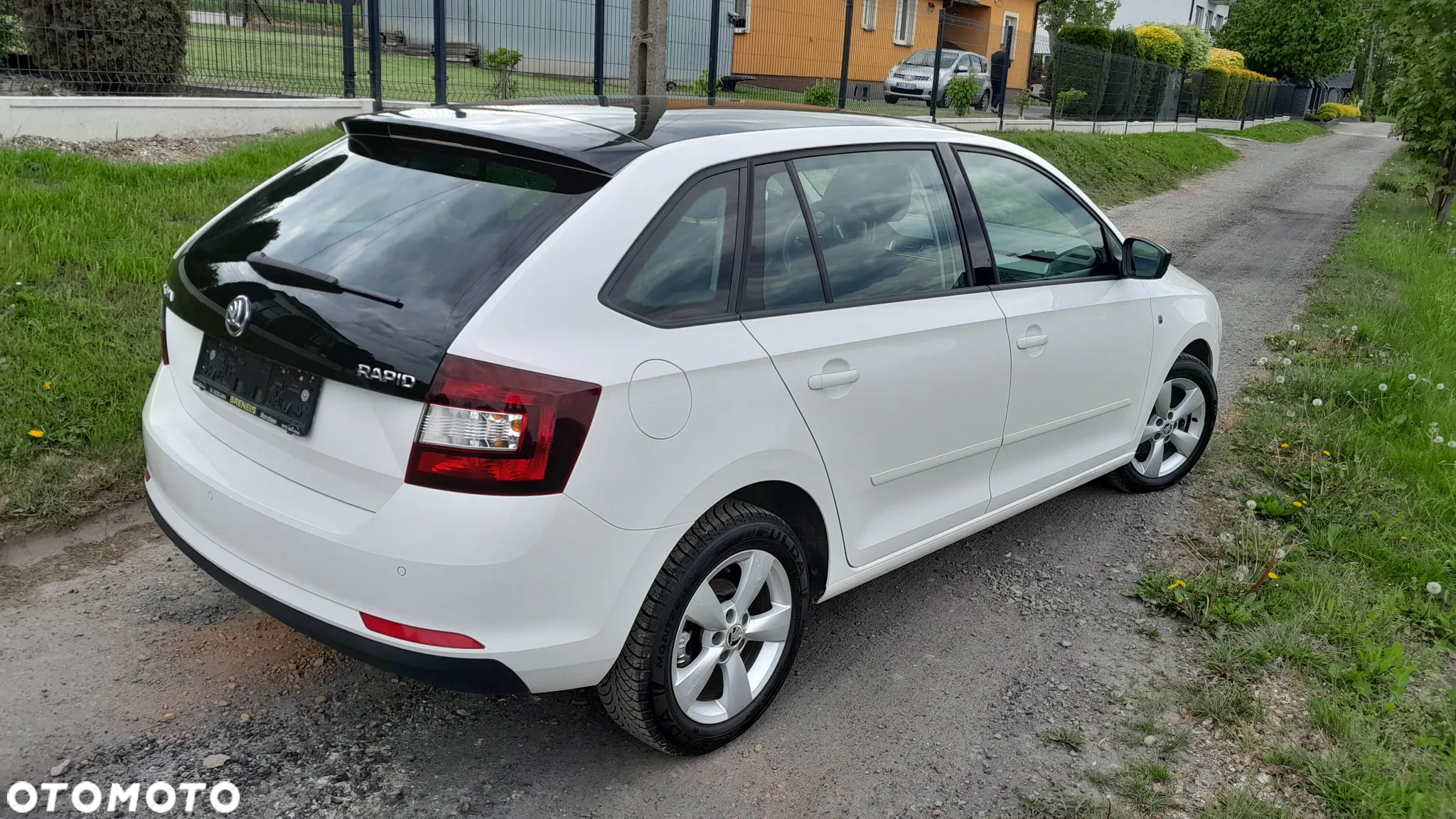Skoda RAPID - 26