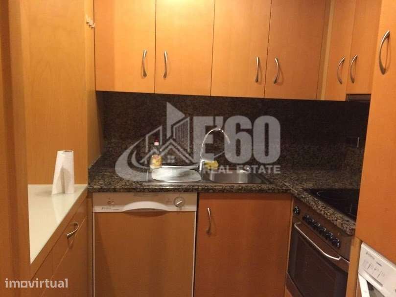 APARTAMENTO T1 MOBILADO E EQUIPADO PARA ARRENDAMENTO - Grande imagem: 5/10