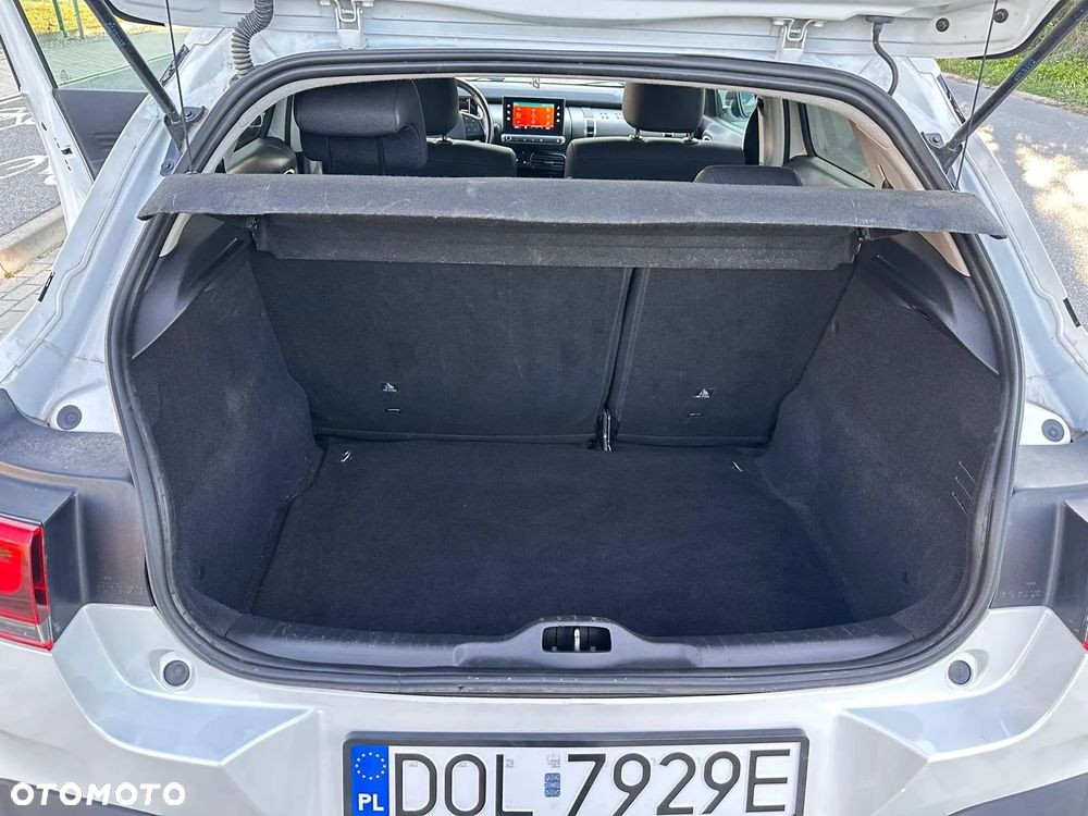 Citroën C4 Cactus 1.2 PureTech Shine S&S - 13